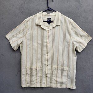 Gap Men’s Short Sleeve Button‎ Up Shirt Pockets Southwestern Pattern Size L